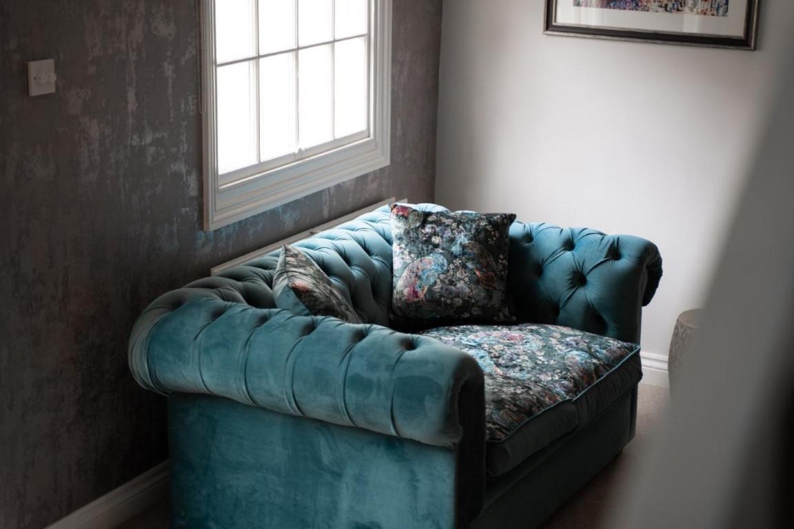 Perfectly Located Central Chester Town House -2Br Kültér fotó